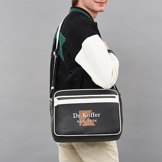 Сумка через плечо Dr.Koffer из натуральной кожи черная