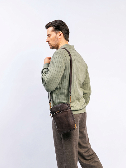 Сумка через плечо Dr. Koffer из натуральной кожи коричневая