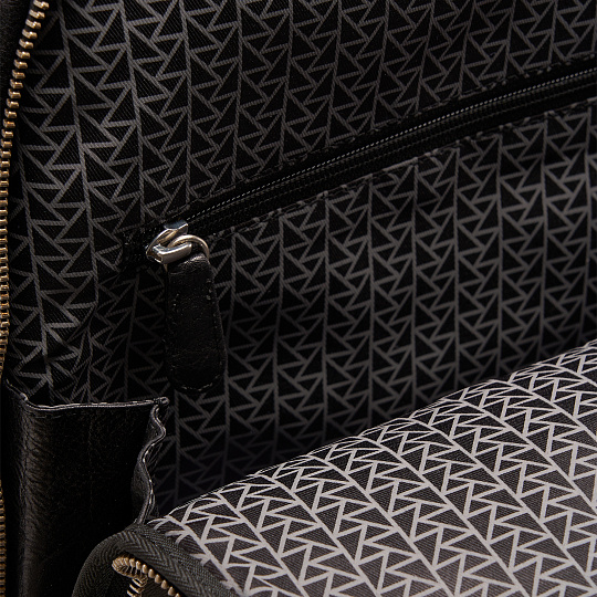 Рюкзак Dr.Koffer из натуральной кожи черный