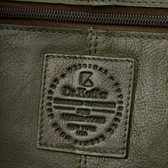 Деловая сумка Dr.Koffer из натуральной кожи зеленая