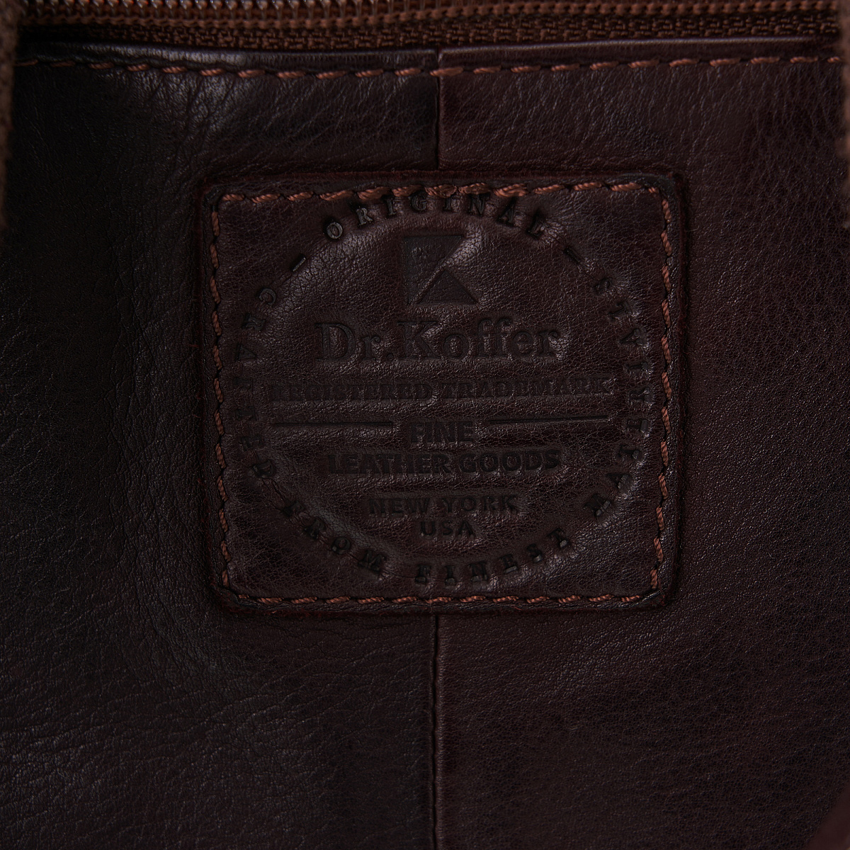 Деловая сумка Dr.Koffer из натуральной кожи темно-коричневая