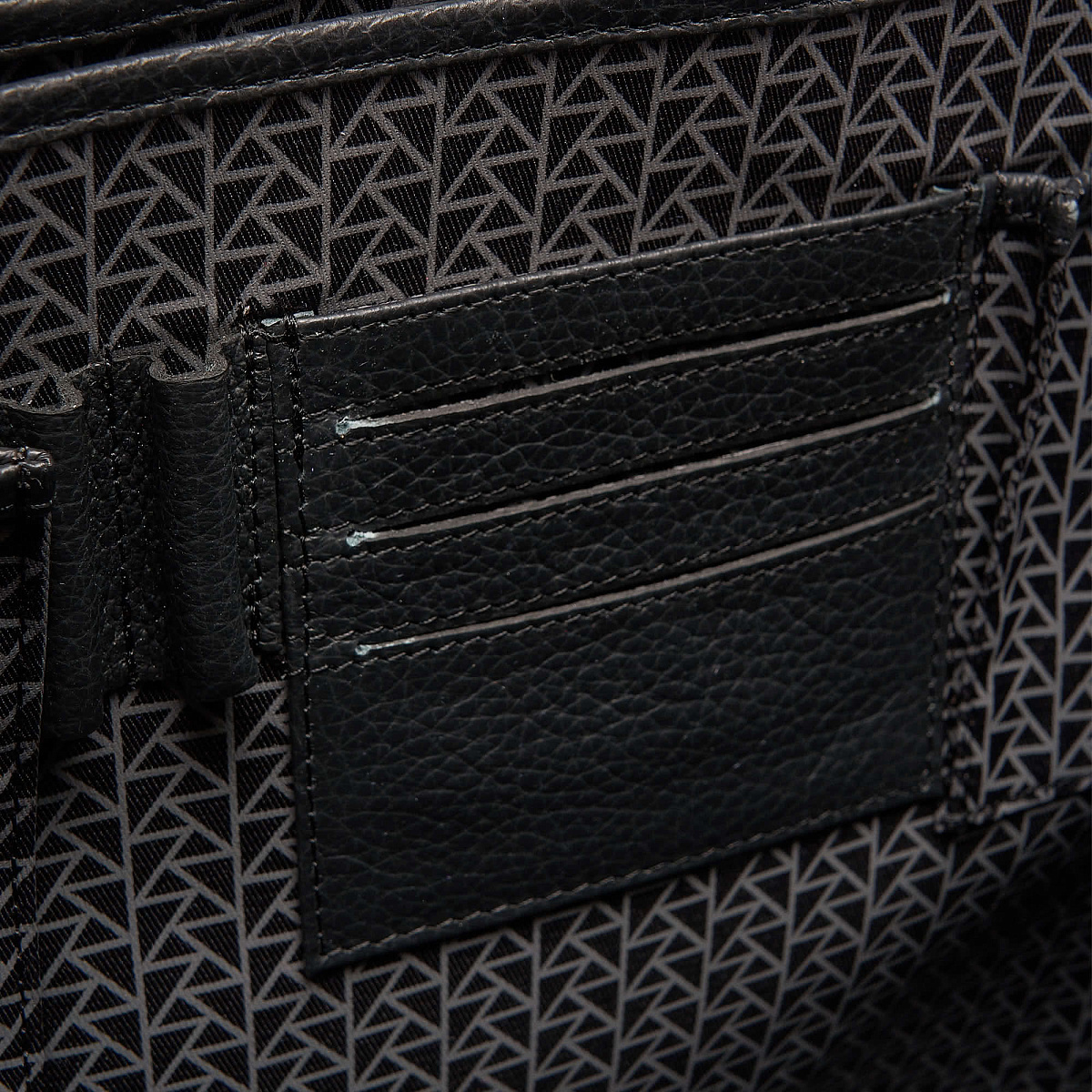 Портфель Dr.Koffer из натуральной кожи черный