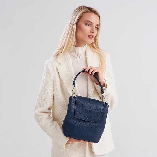 Женская сумка  Dr. Koffer из натуральной кожи фиолетовая