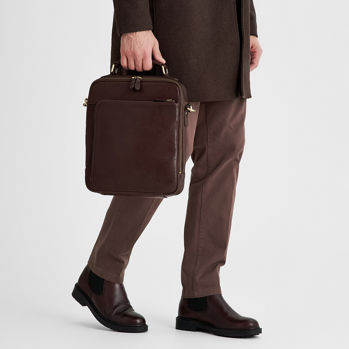 Сумка через плечо Dr.Koffer из натуральной кожи коричневая