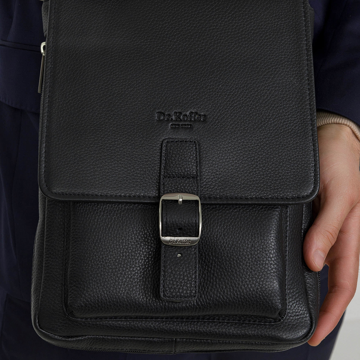 Сумка планшет Dr.Koffer из натуральной кожи черный