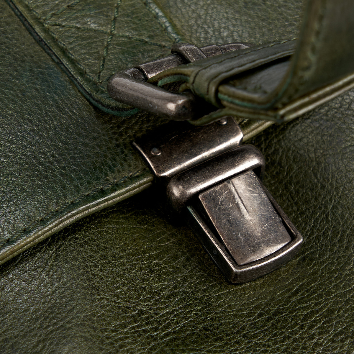 Рюкзак Dr.Koffer из натуральной кожи зеленый