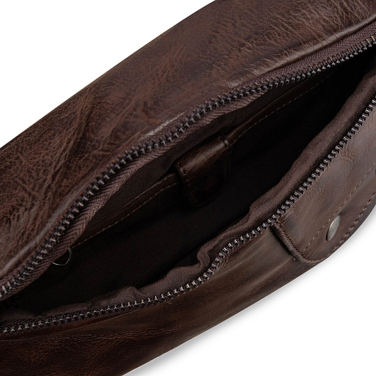 Сумка на пояс Dr. Koffer из натуральной кожи коричневая