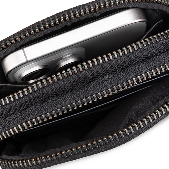 Сумка через плечо Dr.Koffer из натуральной кожи черная