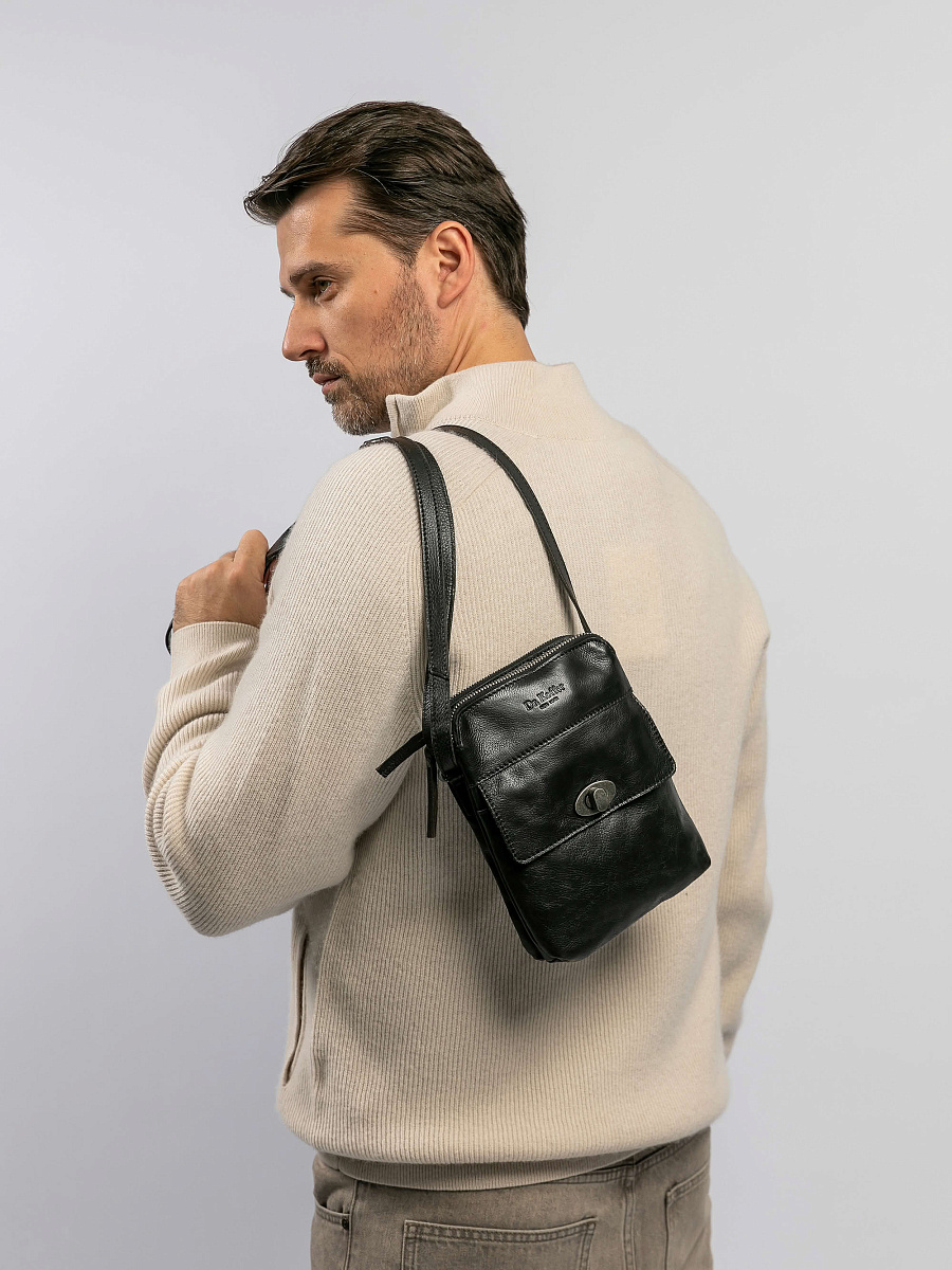 Сумка через плечо Dr.Koffer из натуральной кожи черная