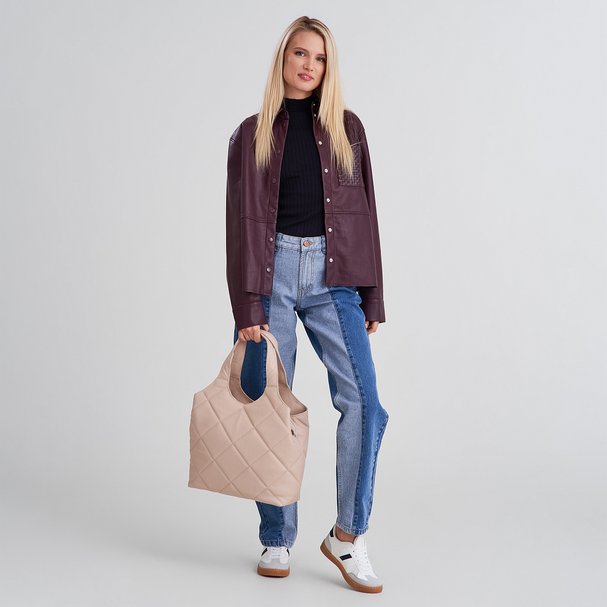 Женская сумка Dr. Koffer из натуральной кожи бежевая