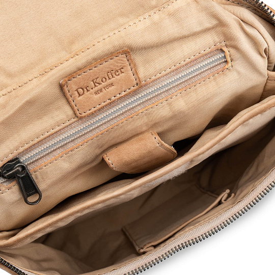 Рюкзак Dr.Koffer из натуральной кожи белый