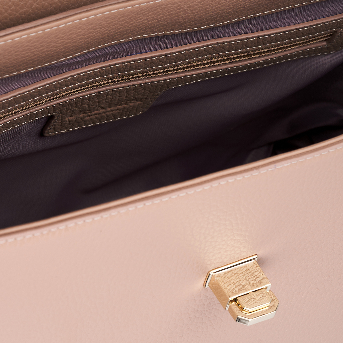 Женская сумка  Dr. Koffer из натуральной кожи розовая