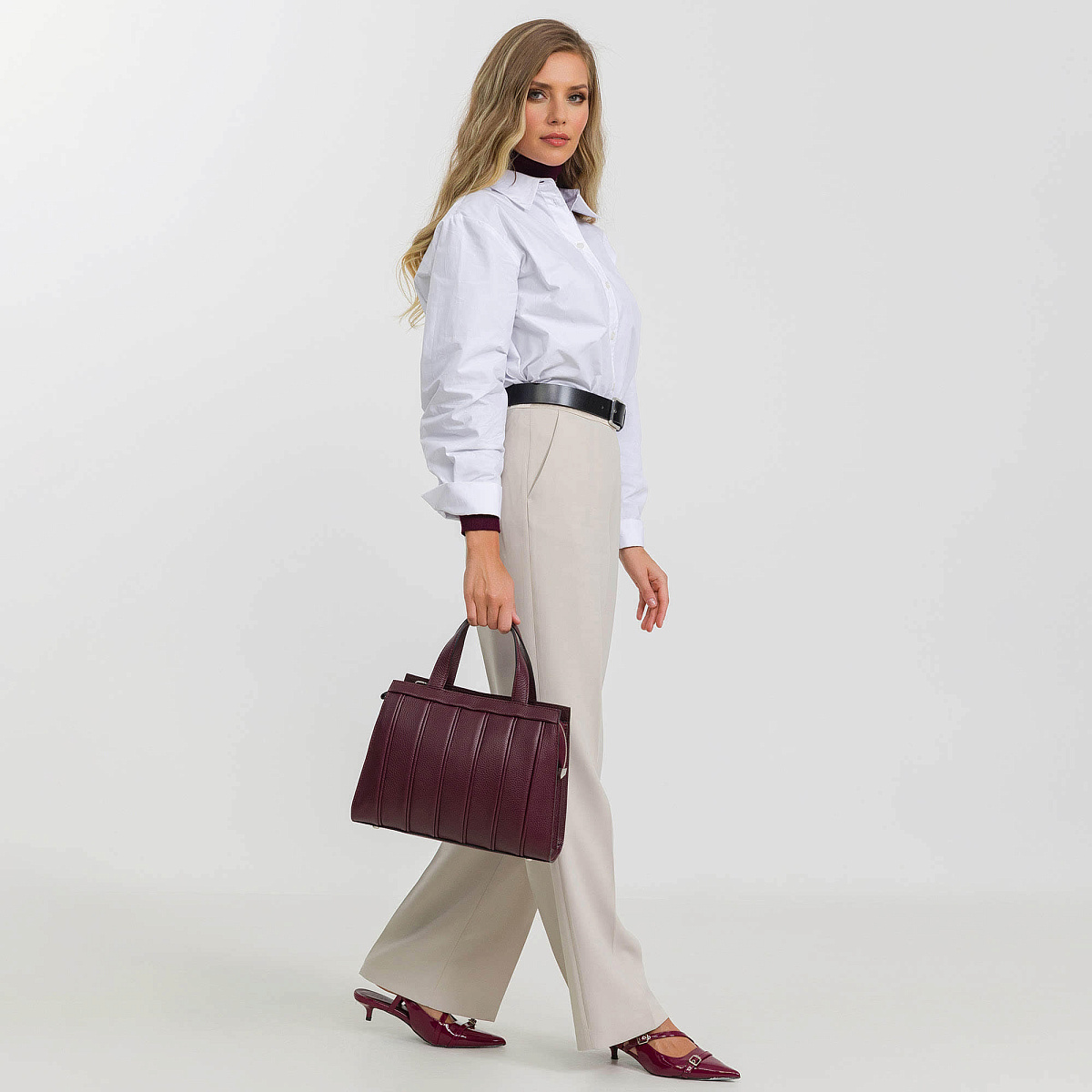 Женская сумка Dr. Koffer из натуральной кожи бордовая