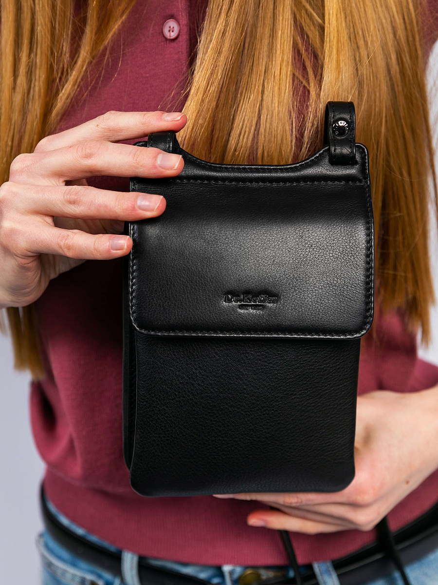 Сумка через плечо Dr.Koffer из натуральной кожи черная