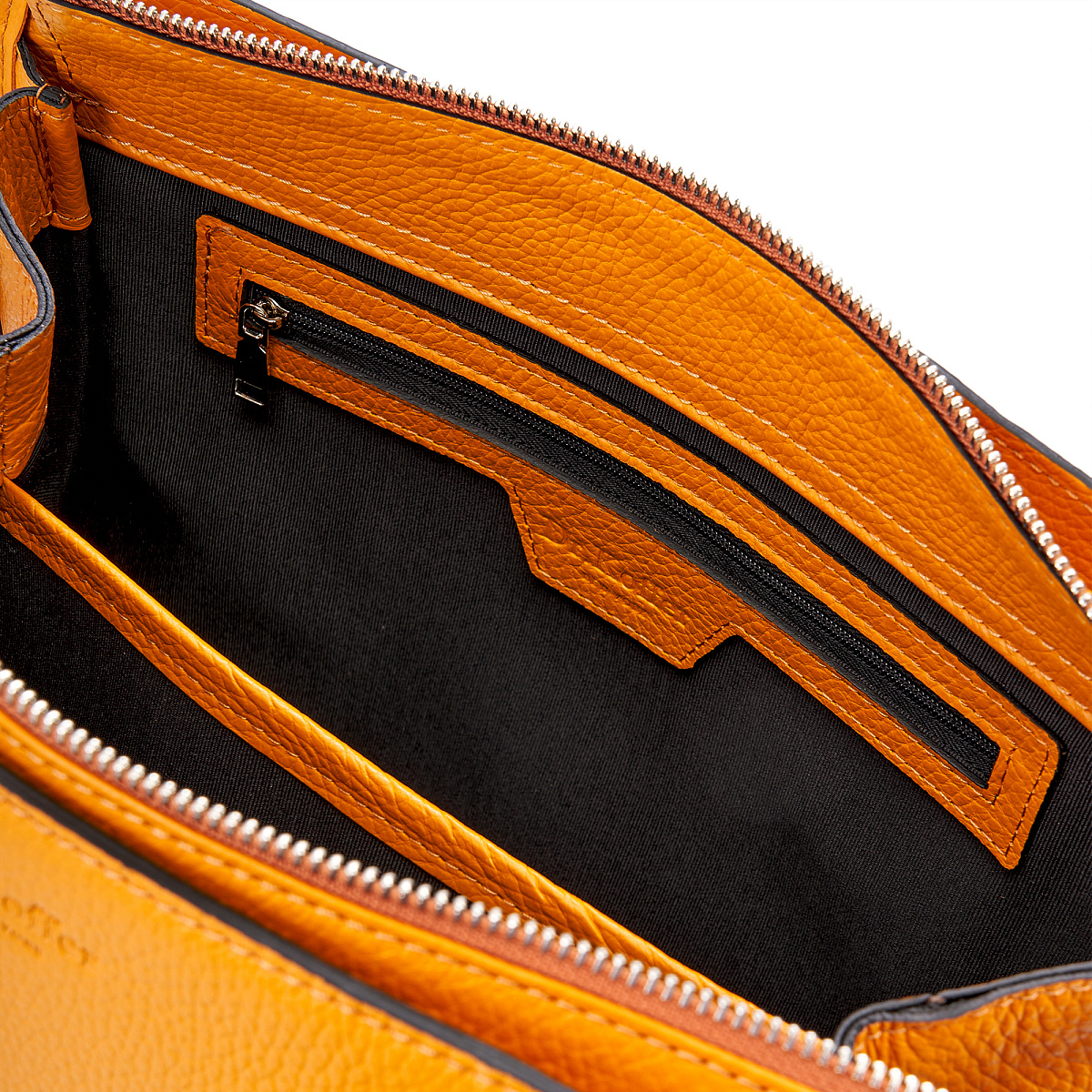 Женская сумка Dr. Koffer из натуральной кожи оранжевая