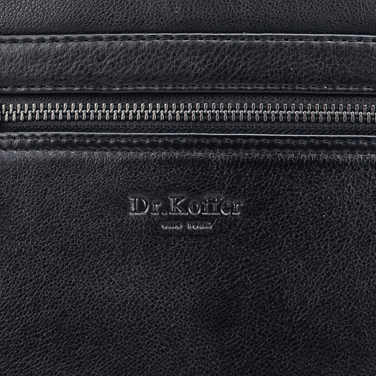 Рюкзак Dr.Koffer из натуральной кожи черный