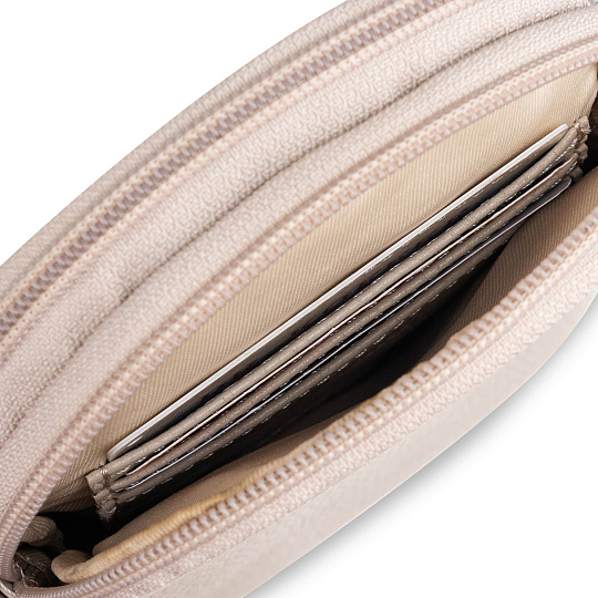 Сумка через плечо Dr.Koffer из натуральной кожи белая