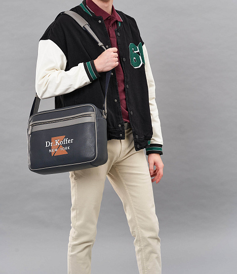 Сумка через плечо Dr.Koffer из натуральной кожи синяя