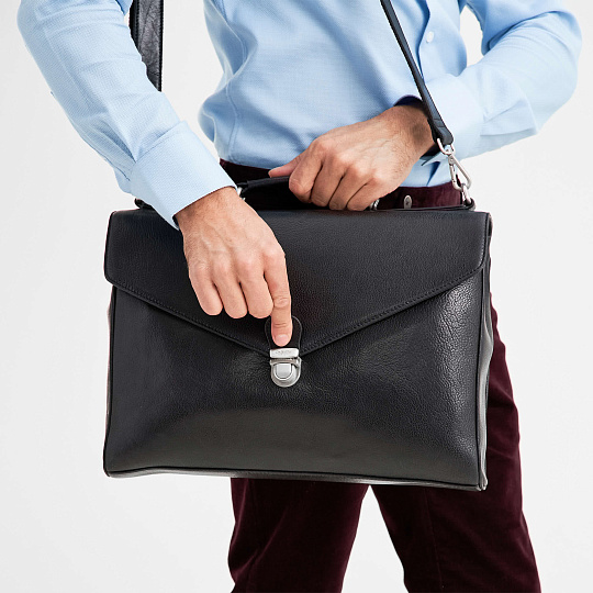 Портфель Dr.Koffer из натуральной кожи черный