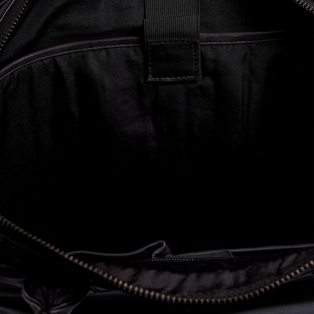 Деловая сумка Dr.Koffer из натуральной кожи черная