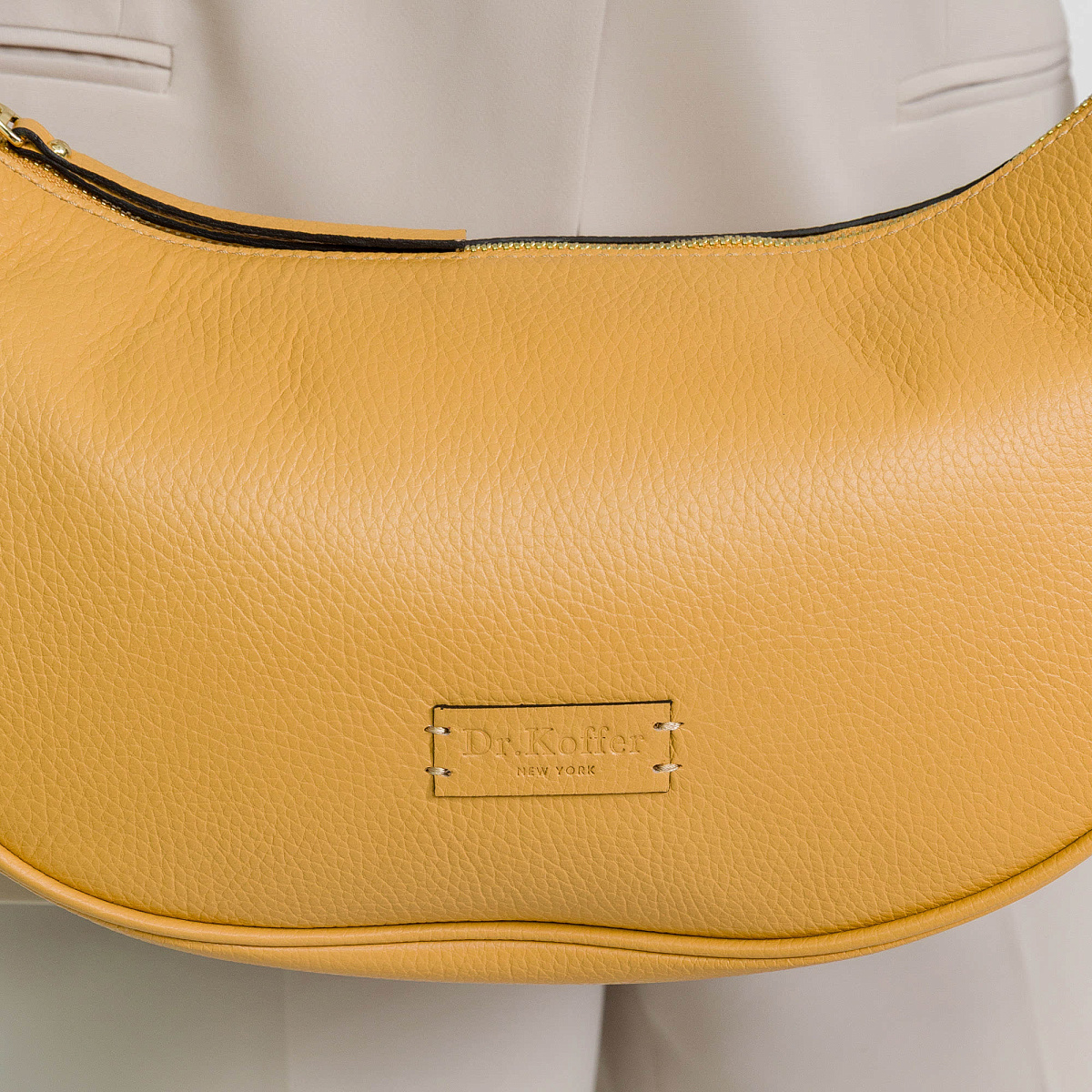 Женская сумка Dr. Koffer из натуральной кожи оранжевая