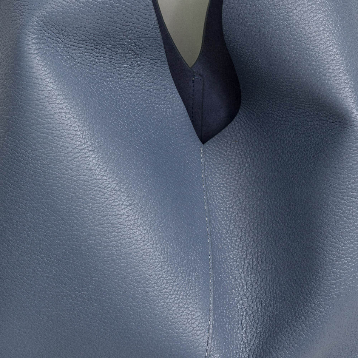 Женская сумка Dr.Koffer из натуральной кожи серая