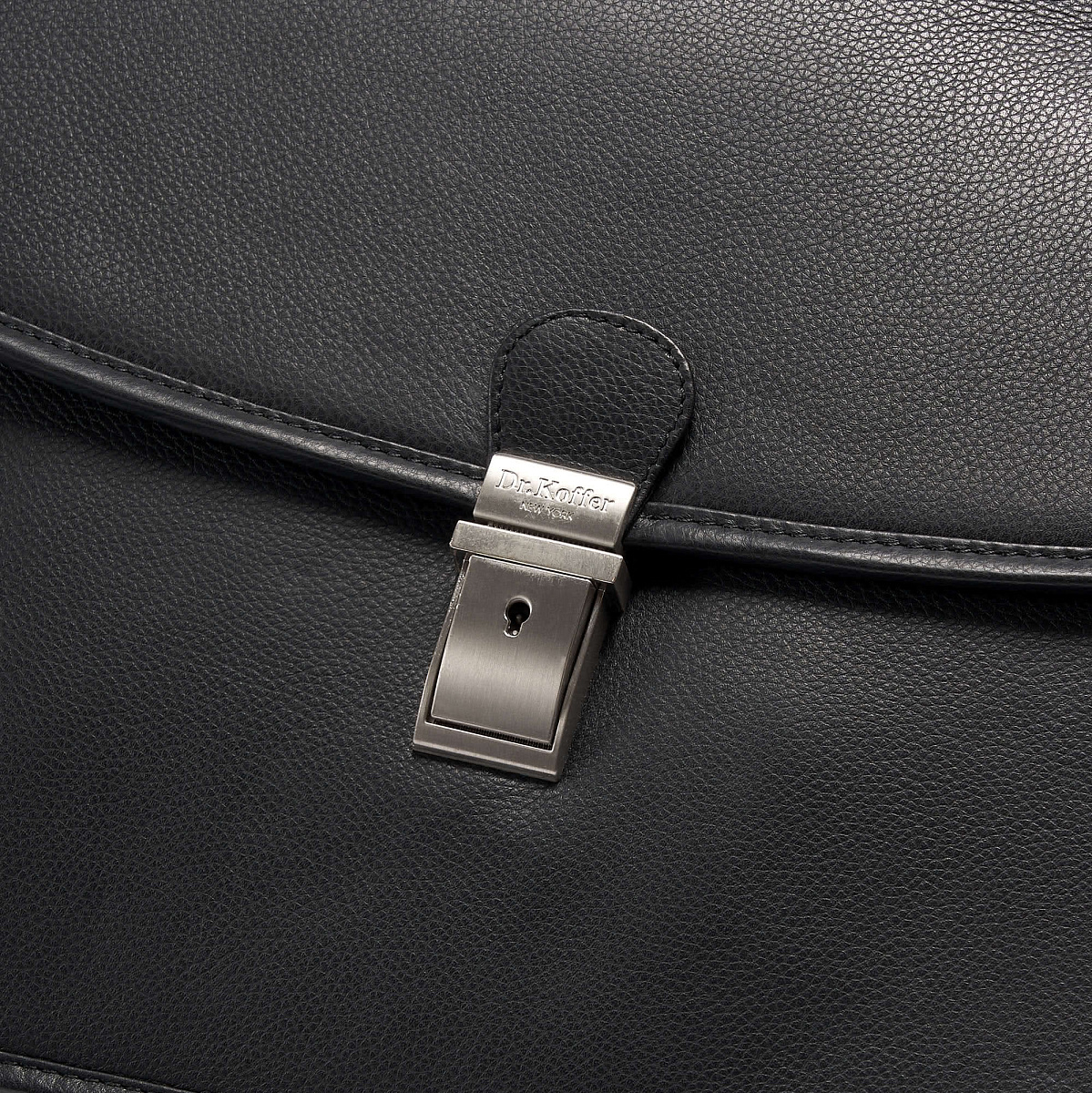 Портфель Dr.Koffer из натуральной кожи черный