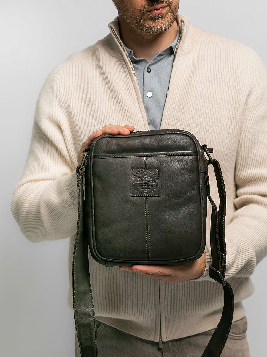 Сумка через плечо Dr.Koffer из натуральной кожи коричневая