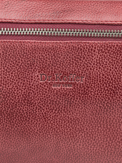 Сумка на пояс Dr. Koffer из натуральной кожи бордовая