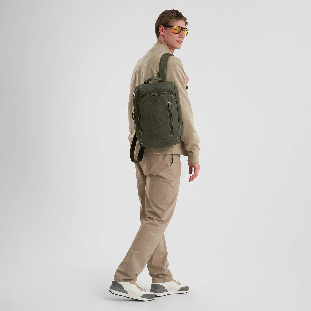 Рюкзак Dr.Koffer из натуральной кожи зеленый