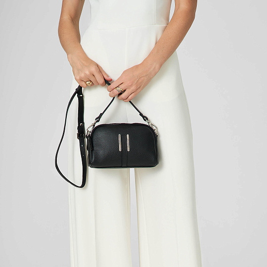 Женская сумка Dr. Koffer из натуральной кожи черная