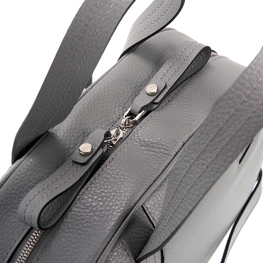 Женская сумка Dr. Koffer из натуральной кожи серебристая