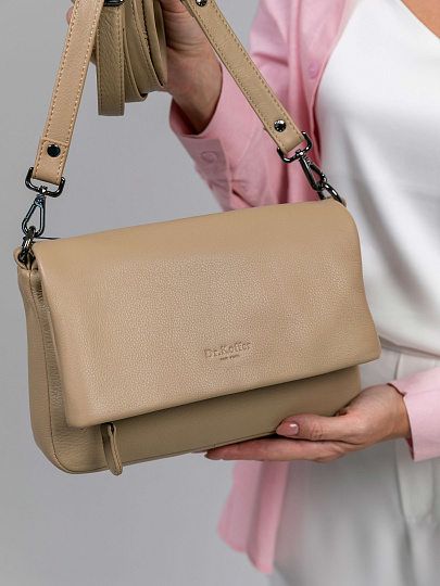 Женская сумка Dr.Koffer из натуральной кожи бежевая