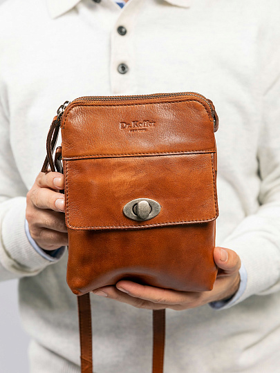 Сумка через плечо Dr.Koffer из натуральной кожи коричневая