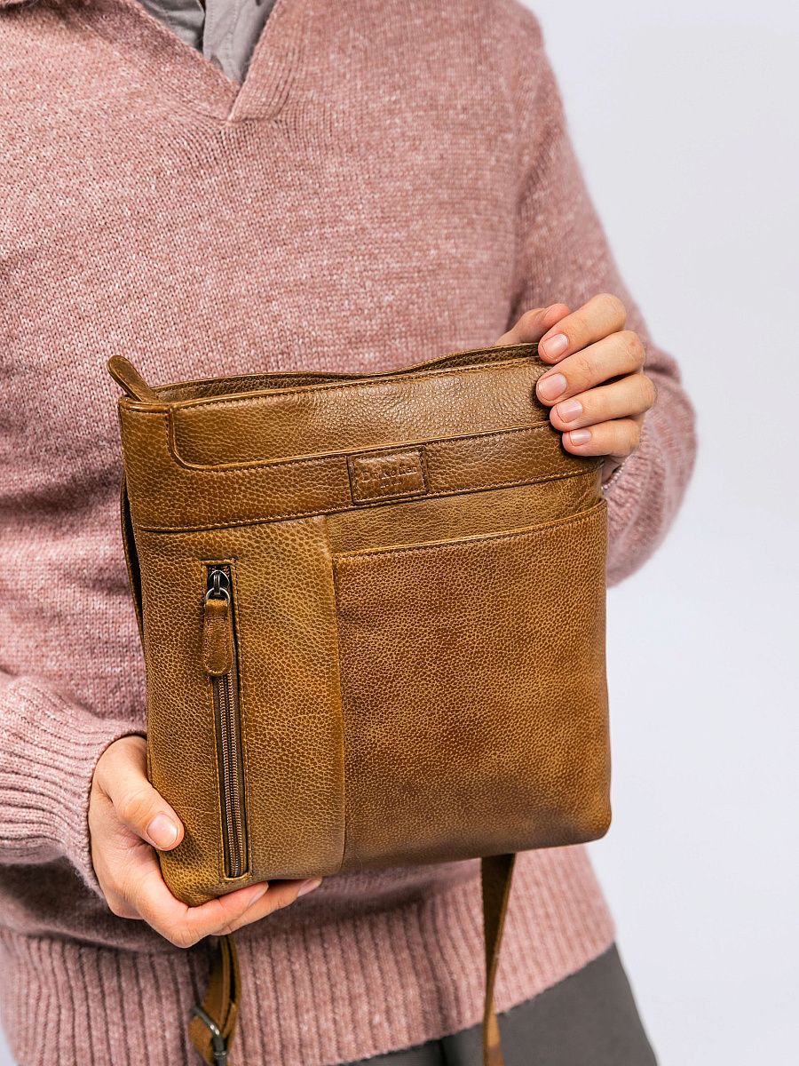 Сумка через плечо Dr. Koffer из натуральной кожи коричневая