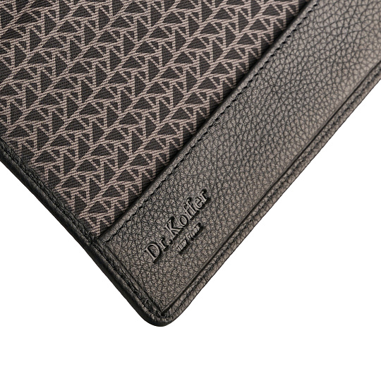 Обложка для паспорта из натуральной кожи Dr. Koffer