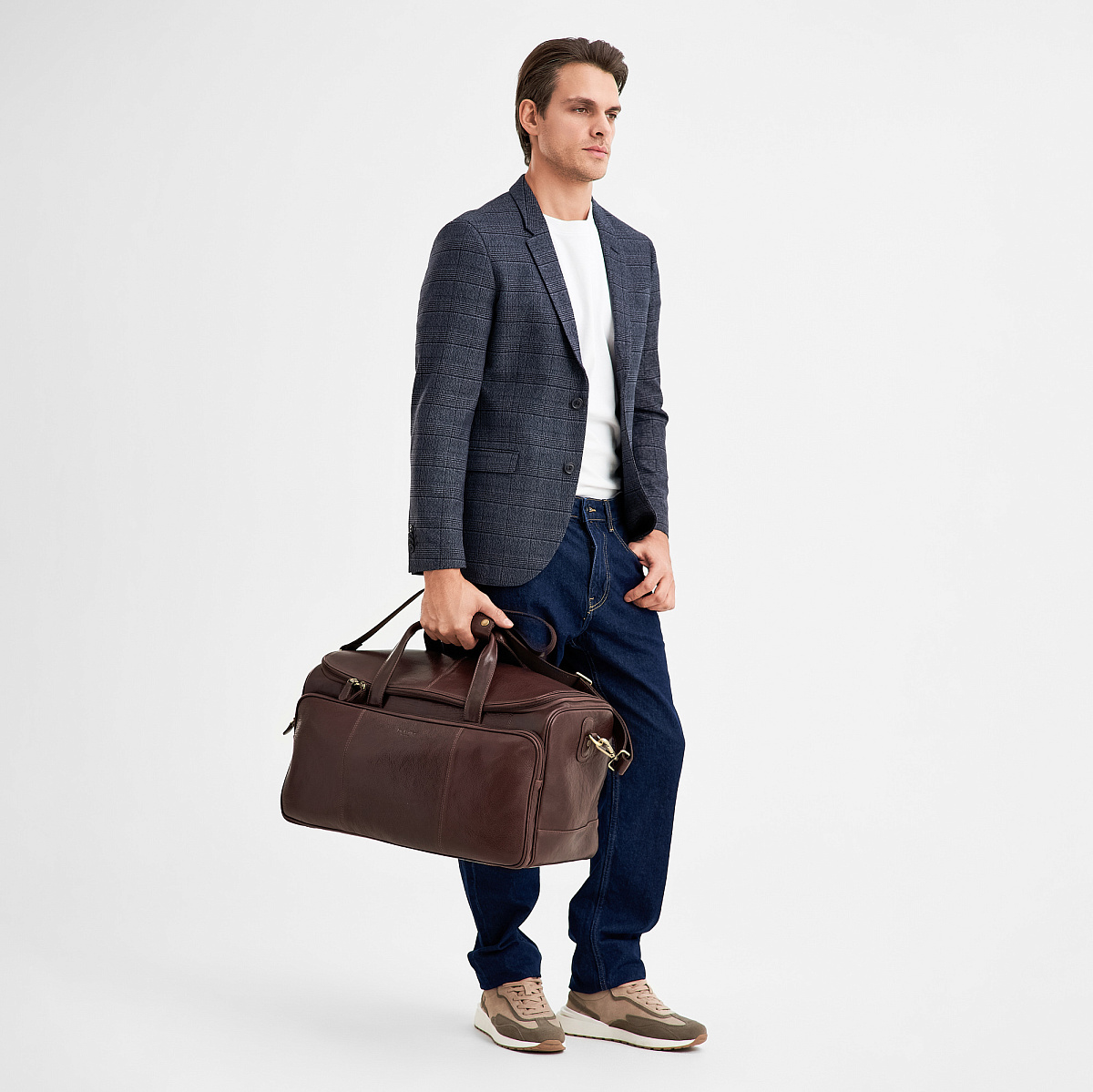 Сумка дорожная Dr.Koffer из натуральной кожи коричневая