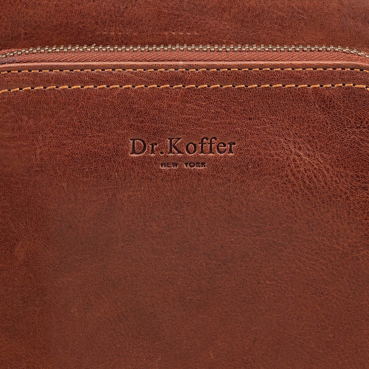 Сумка через плечо Dr.Koffer из натуральной кожи коричневая