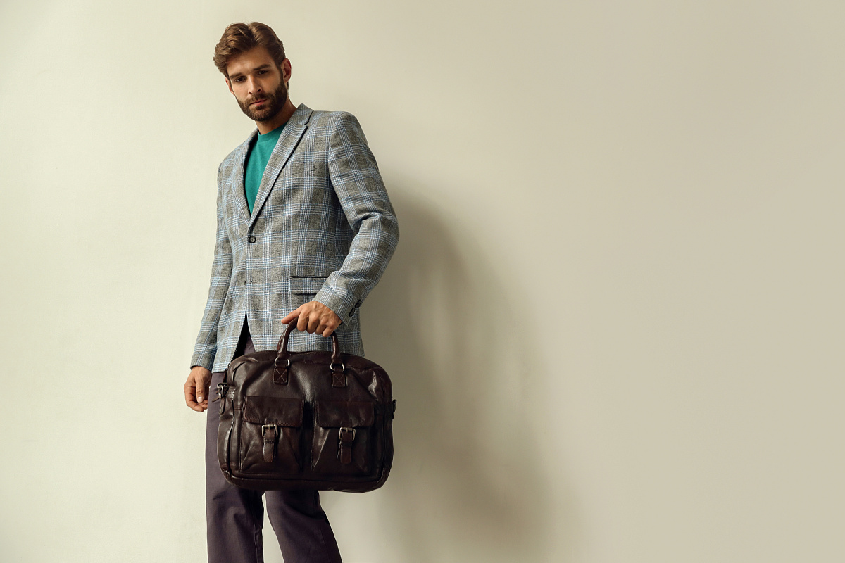 Деловая сумка Dr.Koffer из натуральной кожи темно-коричневая