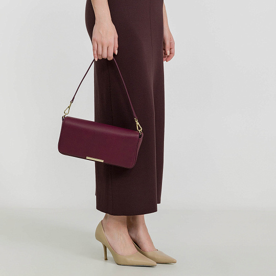 Женская сумка  Dr. Koffer из натуральной кожи бордовая