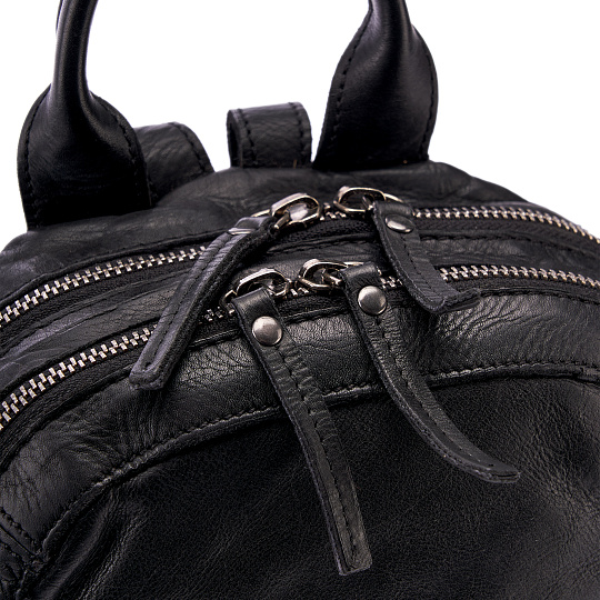 Рюкзак Dr.Koffer из натуральной кожи черный