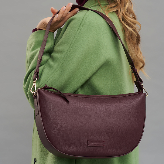 Женская сумка  Dr. Koffer из натуральной кожи бордовая