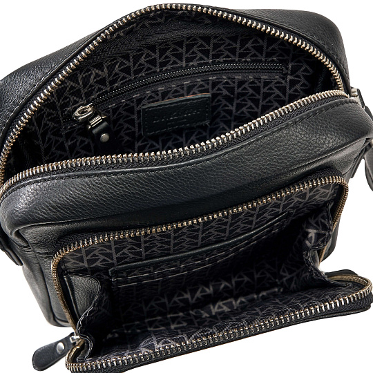 Сумка через плечо Dr.Koffer из натуральной кожи черная