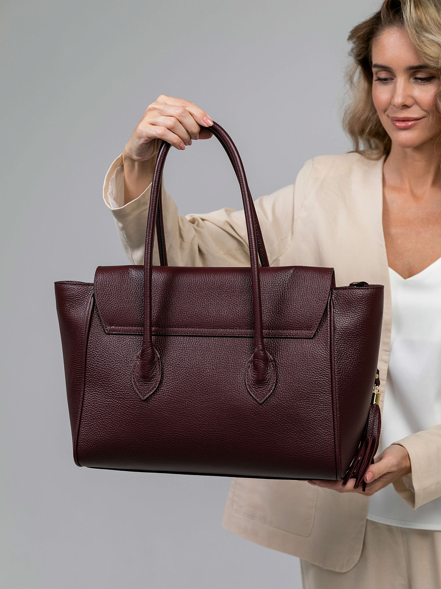 Женская сумка Dr.Koffer из натуральной кожи бордовая