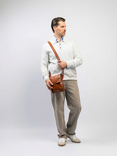 Сумка через плечо Dr.Koffer из натуральной кожи коричневая