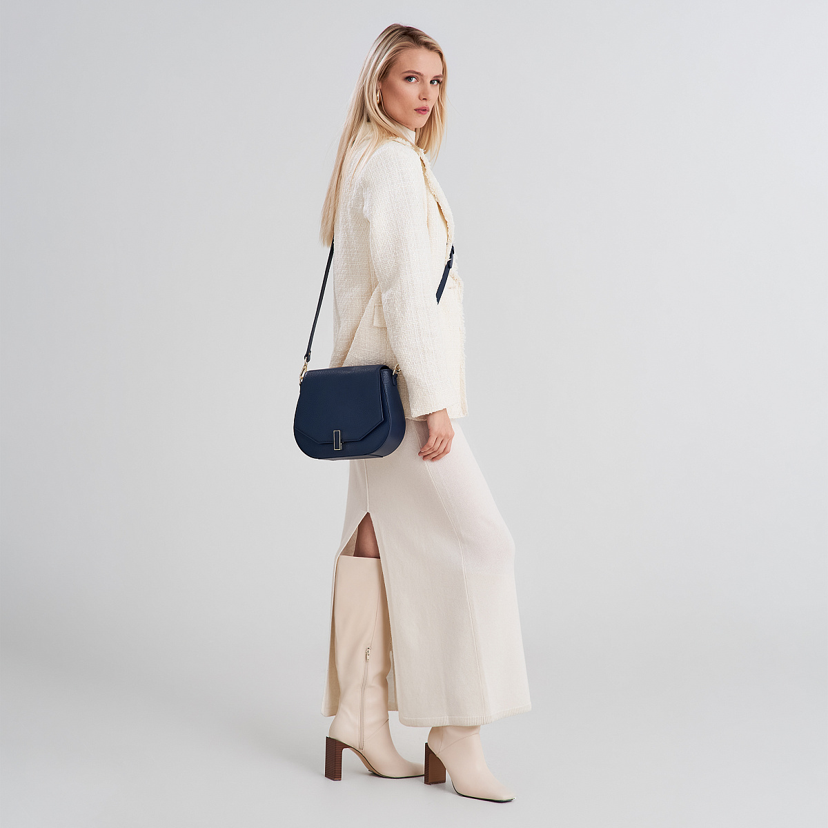 Женская сумка  Dr. Koffer из натуральной кожи синяя