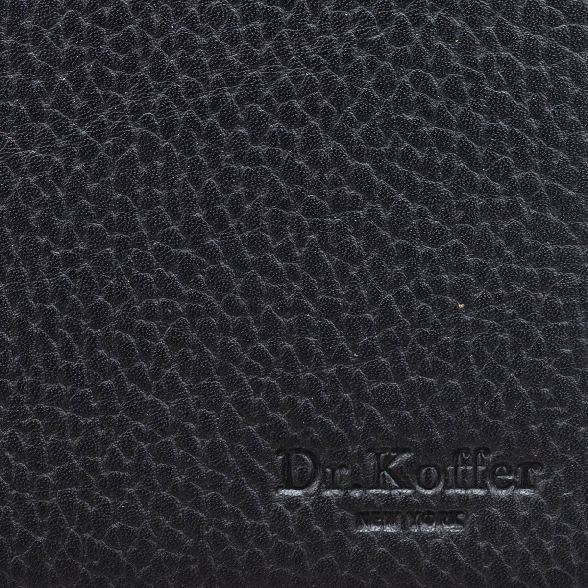 Обложка для паспорта из натуральной кожи Dr. Koffer