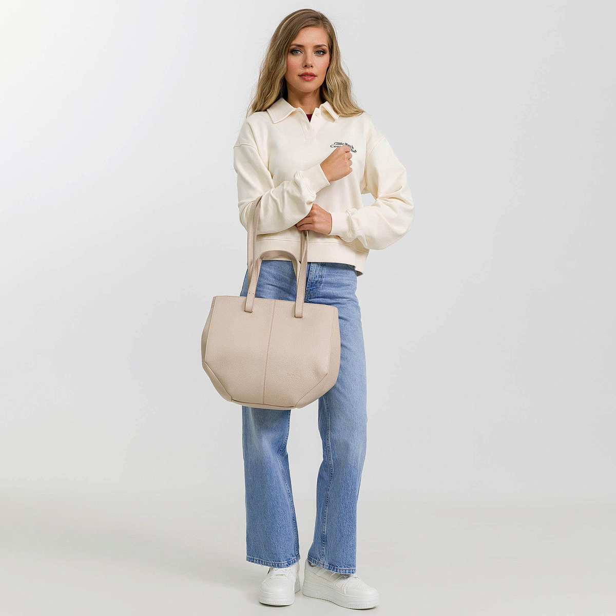 Женская сумка Dr. Koffer из натуральной кожи бежевая