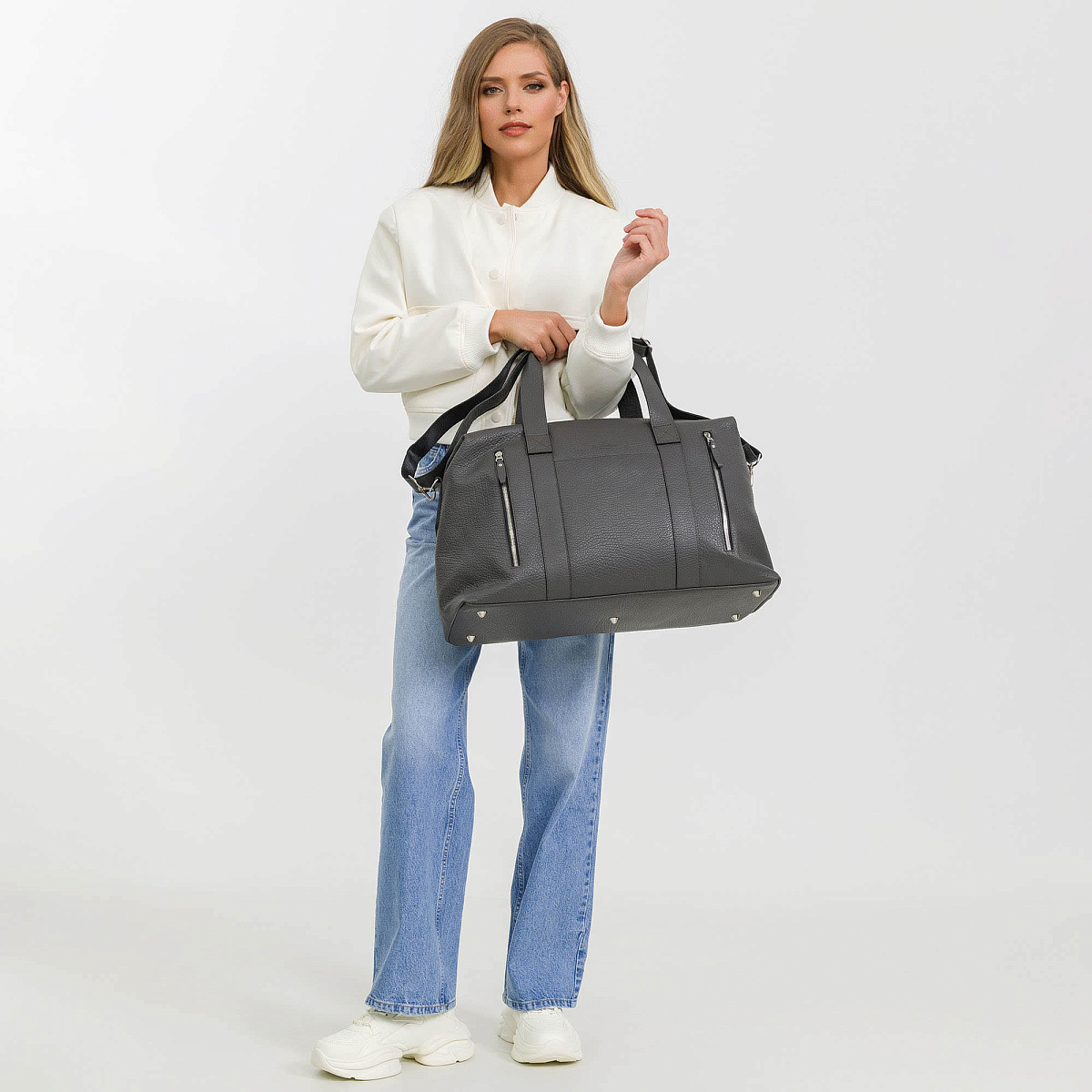 Сумка дорожная Dr.Koffer из натуральной кожи серая