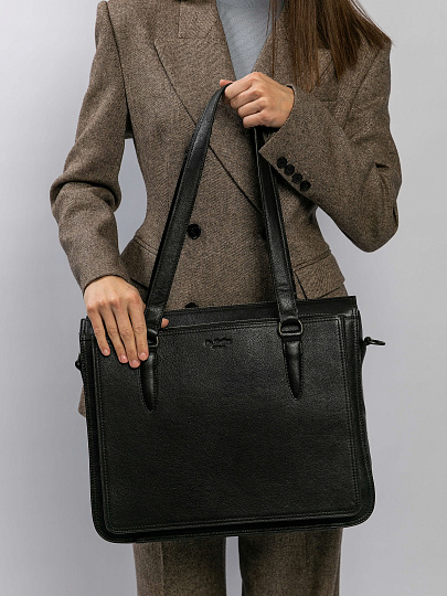 Женская сумка Dr.Koffer из натуральной кожи черная